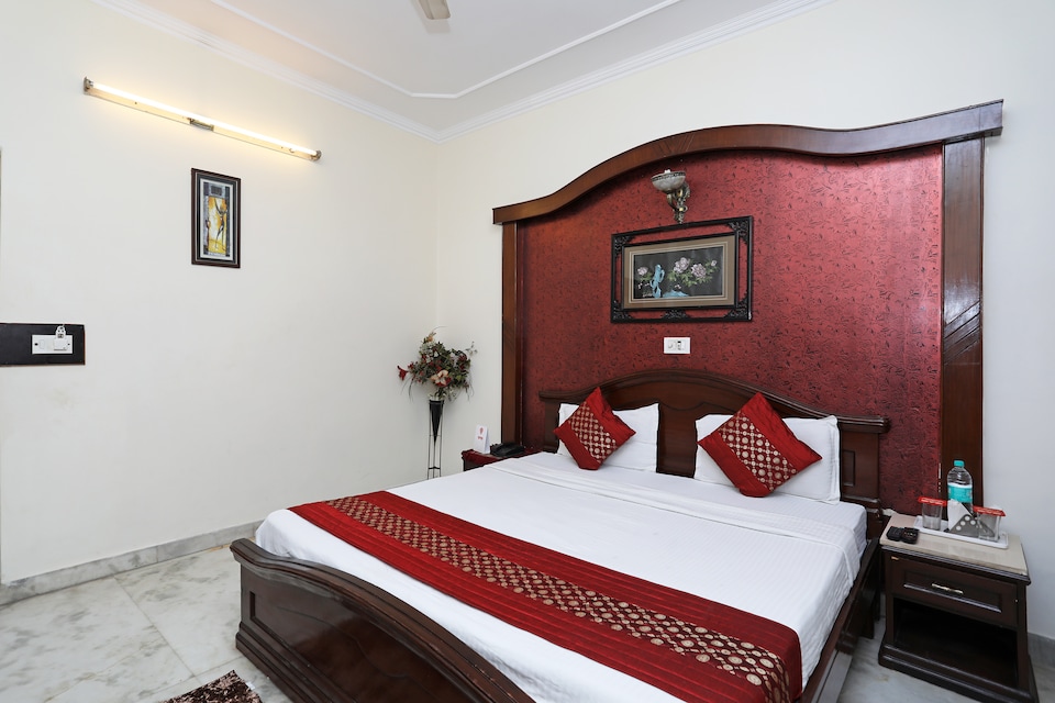 OYO 475 Hotel Garden View, Karol Bagh Delhi, Delhi