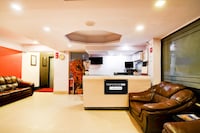 Super Townhouse Oak Ballygunge Formerly Hotel Lovelock