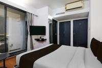 Super Townhouse Oak Ballygunge Formerly Hotel Lovelock