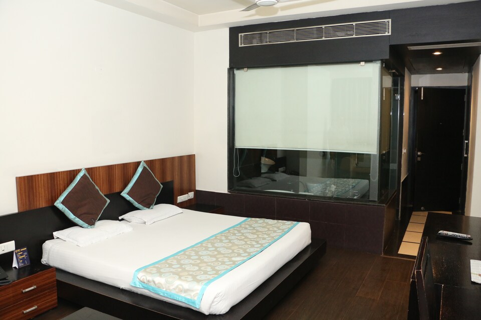 OYO Premium 019 Mini Secretariat Ferozepur Road, Ferozepur Road Ludhiana, Ludhiana