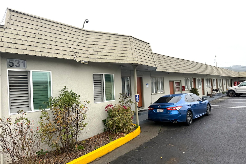  6 Rivers Motel Fortuna near Hwy 101, Fortuna, CA, Fortuna, CA