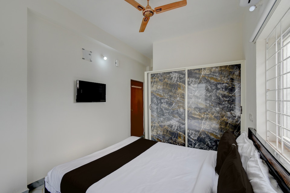 Super Hotel O Gandimaisamma Thalli Temple Formerly GN Luxury Suits, Kompally - Jeedimetla, Hyderabad