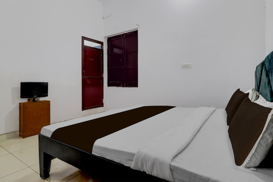 HOTEL O YOUVRAJ, Bijnor, Bijnor