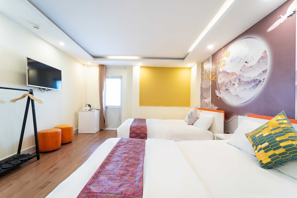 Dancenter Joy Inn Hotel Tan Binh Near Tan Son Nhat Airport, Tan Binh, Ho-Chi-Minh