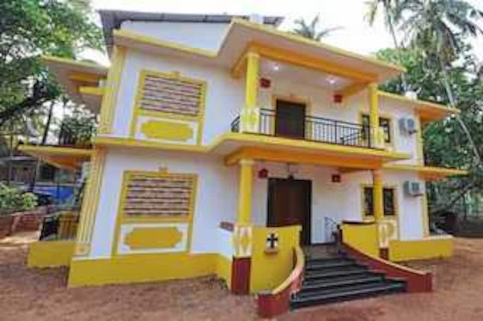  Hotel O The Golden Octa, Candolim Goa, Goa