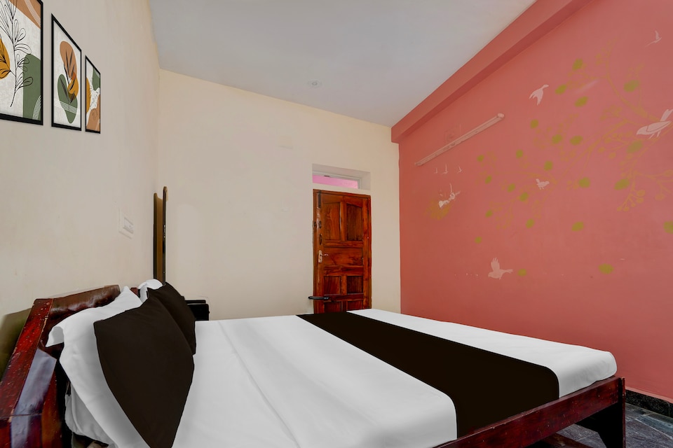 Hotel O SNS Lodge Kallidaikurichchi, Ambasamudram, Tenkasi