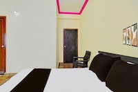SPOT ON Maa Tara Guest House