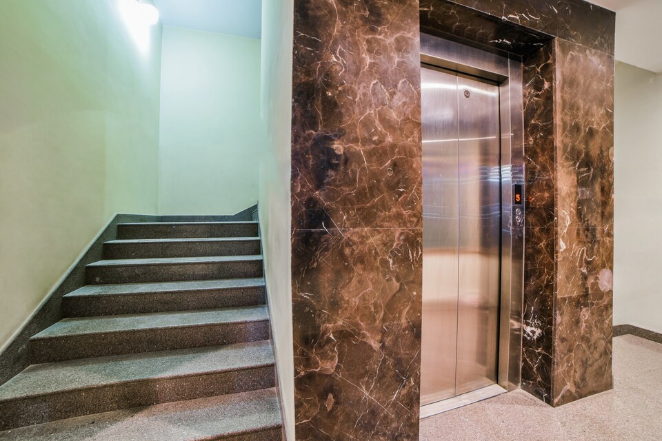 Capital O 11233 Krs Nest Luxury Rooms, Kondapur, Hyderabad