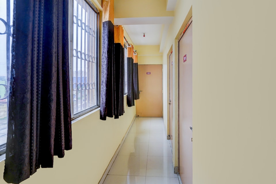 Hotel O SOURYA RESIDENCY, Mango Jamshedpur, Jamshedpur