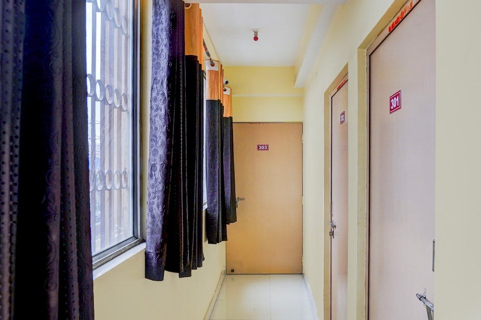 Hotel O SOURYA RESIDENCY, Mango Jamshedpur, Jamshedpur