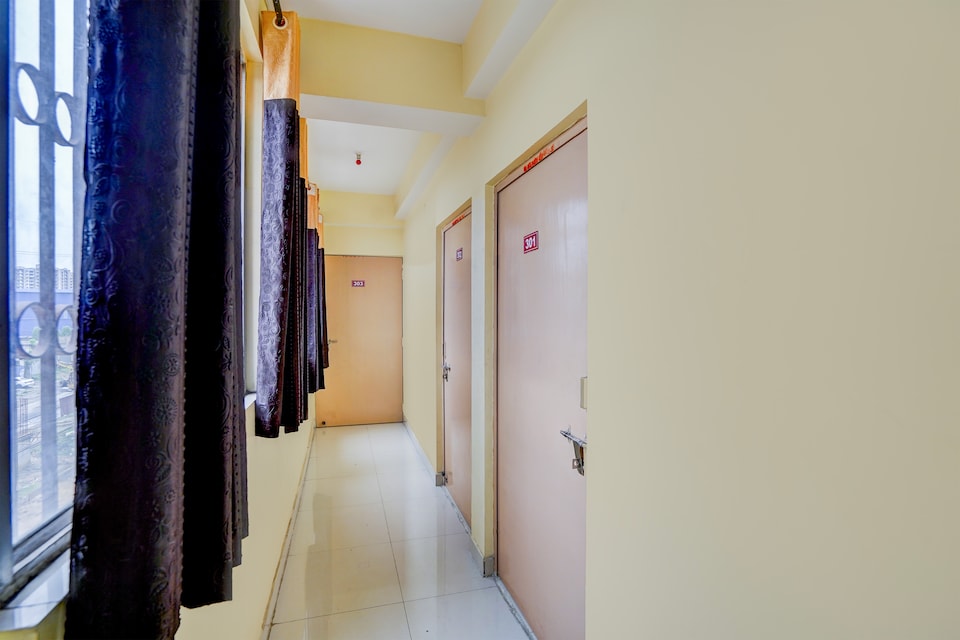 Hotel O SOURYA RESIDENCY, Mango Jamshedpur, Jamshedpur