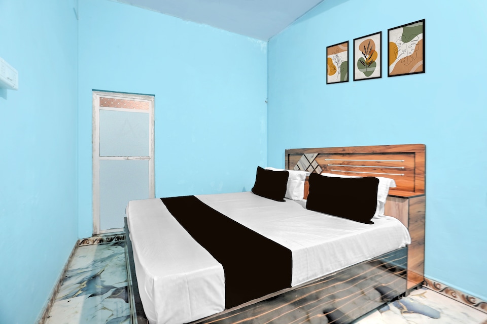 SPOT ON Ayushman , Rania Kanpur, Kanpur