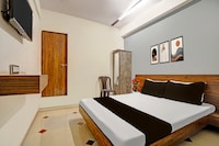 Collection O Kadodara Bus Terminal Formerly Hotel Rudra