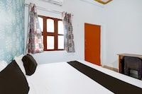 Hotel O Mahamaya Guest House