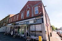 OYO The Bentleys Hotel