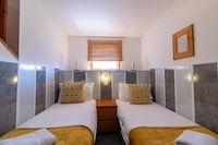 OYO The Bentleys Hotel