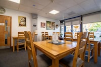 OYO The Bentleys Hotel