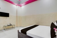 Hotel O Tanwar Palace