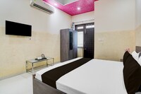 Hotel O Tanwar Palace