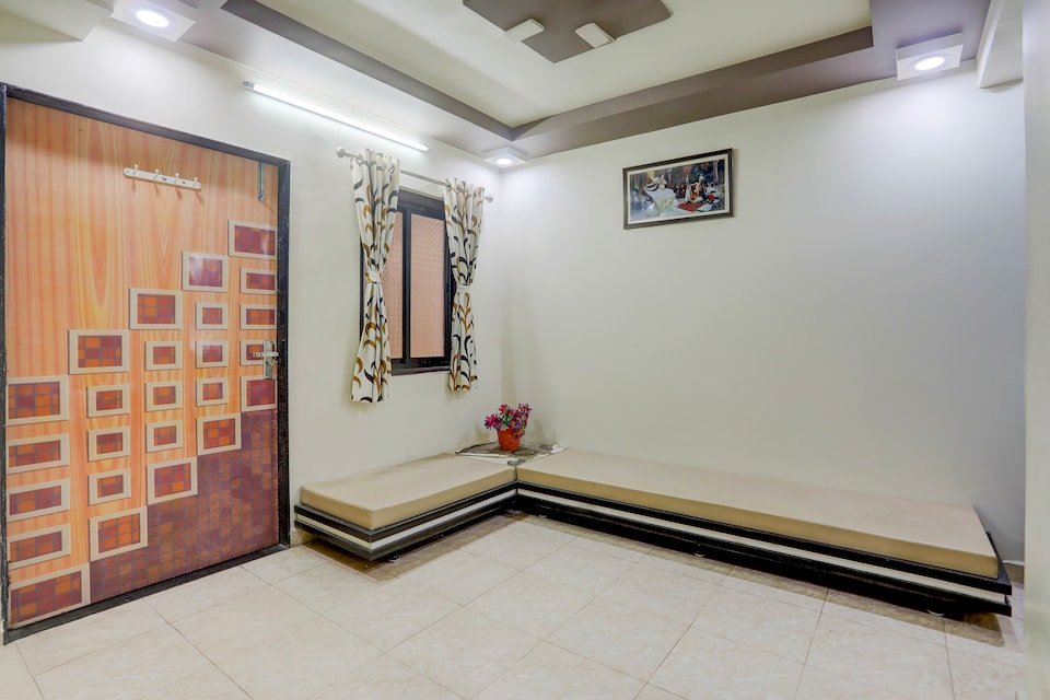 Collection O Mandvi Bus Terminal Formerly Hotel Shraddha, Mandvi-Bhuj, Bhuj