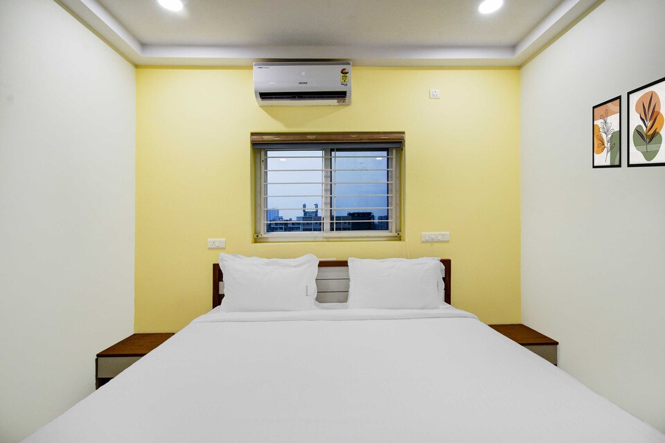 Power Break Palette 4 Colors (6 Hrs Stay), Kukatpally, Hyderabad
