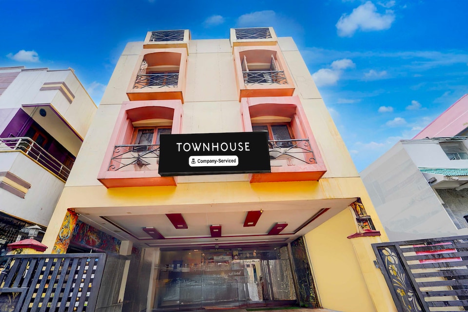 Hotel O Gandhipuram Central Bus Stand, Gandhipuram Coimbatore, Coimbatore