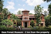 Townhouse Gandhipuram Central Bus Stand