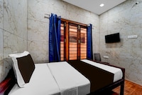 Townhouse Gandhipuram Central Bus Stand