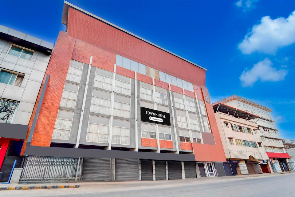 Townhouse Mangalore City Centre Mall, Hampankatta Railway Station, Mangalore