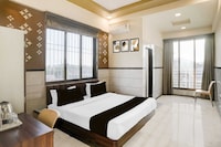 Collection O Mumbai-Ahmedabad Highway