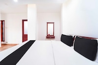 Hotel O  City Center Ernakulam