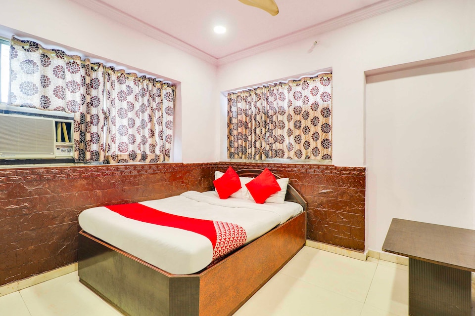 Hotel O Sher E Punjab Andheri, Mumbai International Airport, Mumbai