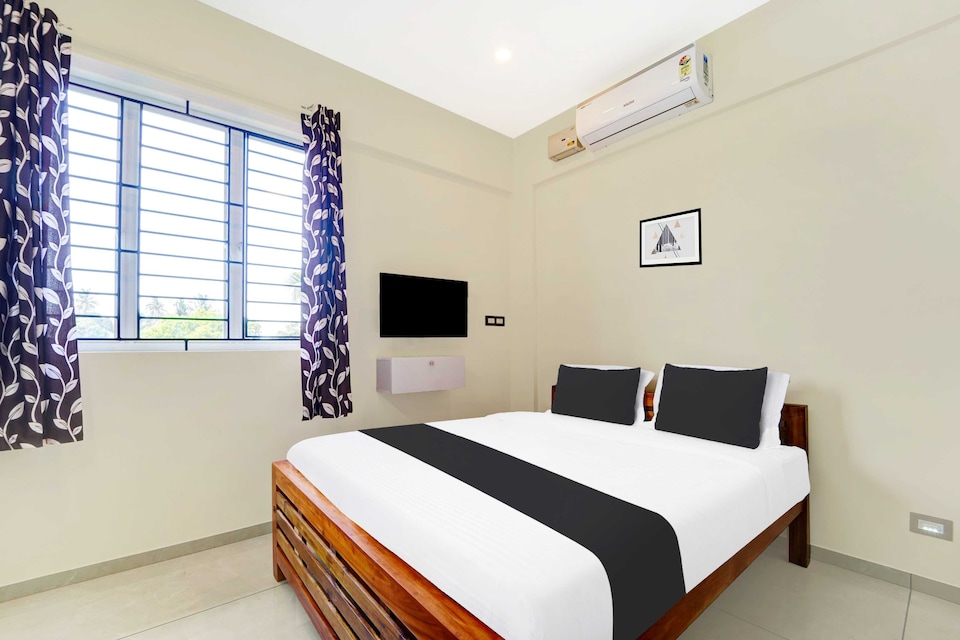 Hotel O Sreekanteswaram Temple, Thampanoor Trivandrum, Trivandrum