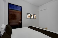 SPOT ON RED DIAMOND HOTEL & SWEET RESTAURANT