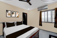Hotel O SR Grand