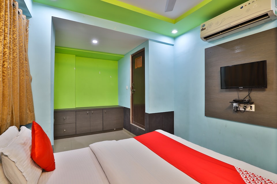 Hotel Balaji, Navrangpura Ahmedabad, Ahmedabad