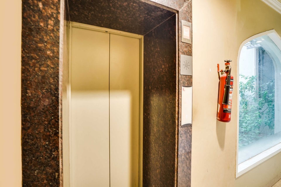 Hotel O  Mansarovar Near Metro Station, Jaipur Airport, Jaipur