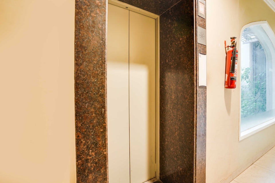 Hotel O  Mansarovar Near Metro Station, Jaipur Airport, Jaipur