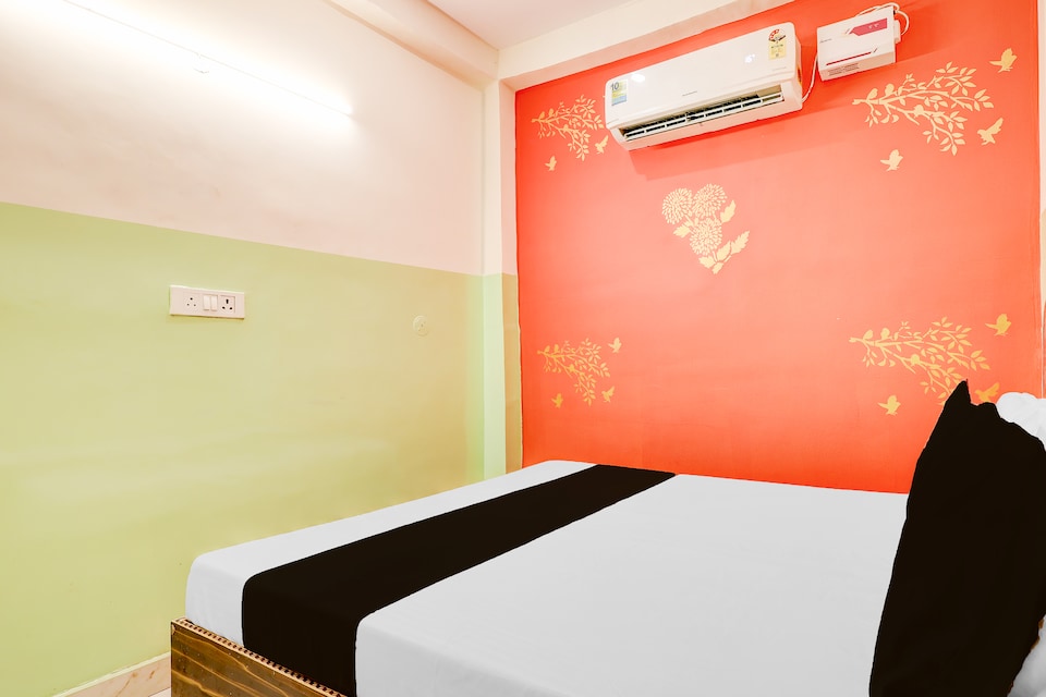 Hotel O Niwaas, Faridabad, Faridabad