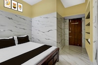 Hotel O RR Residency