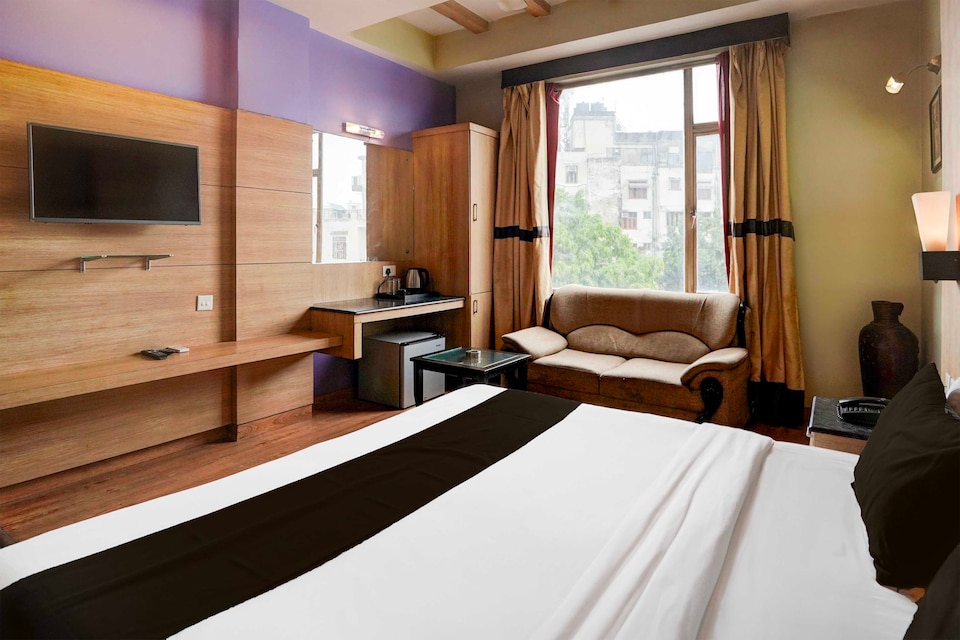 Hotel O Madho Singh Circle, Sindhi Camp, Jaipur