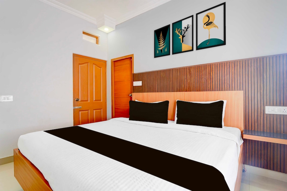 Hotel O Market Road Ernakulam, MG Road Kochi, Kochi
