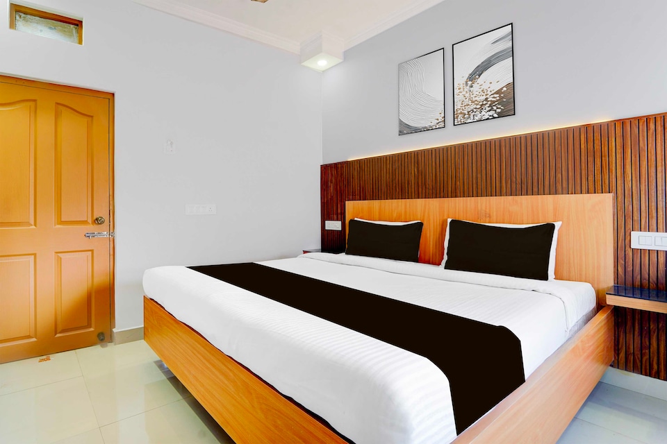 Hotel O Market Road Ernakulam, MG Road Kochi, Kochi