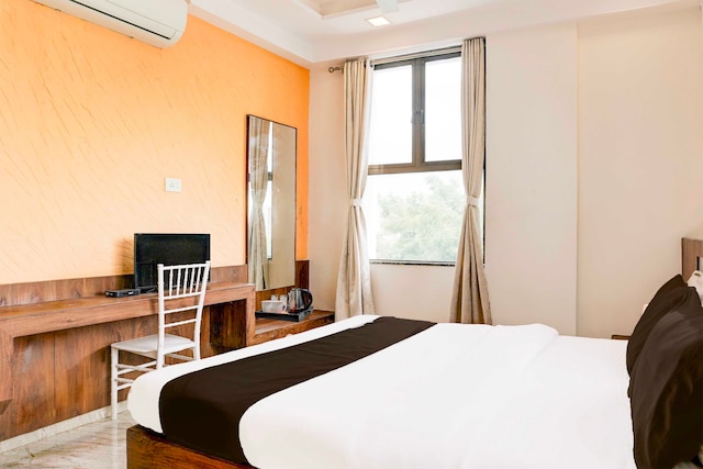 Hotel O Shirdi