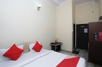 Hotel O Raviz Inn