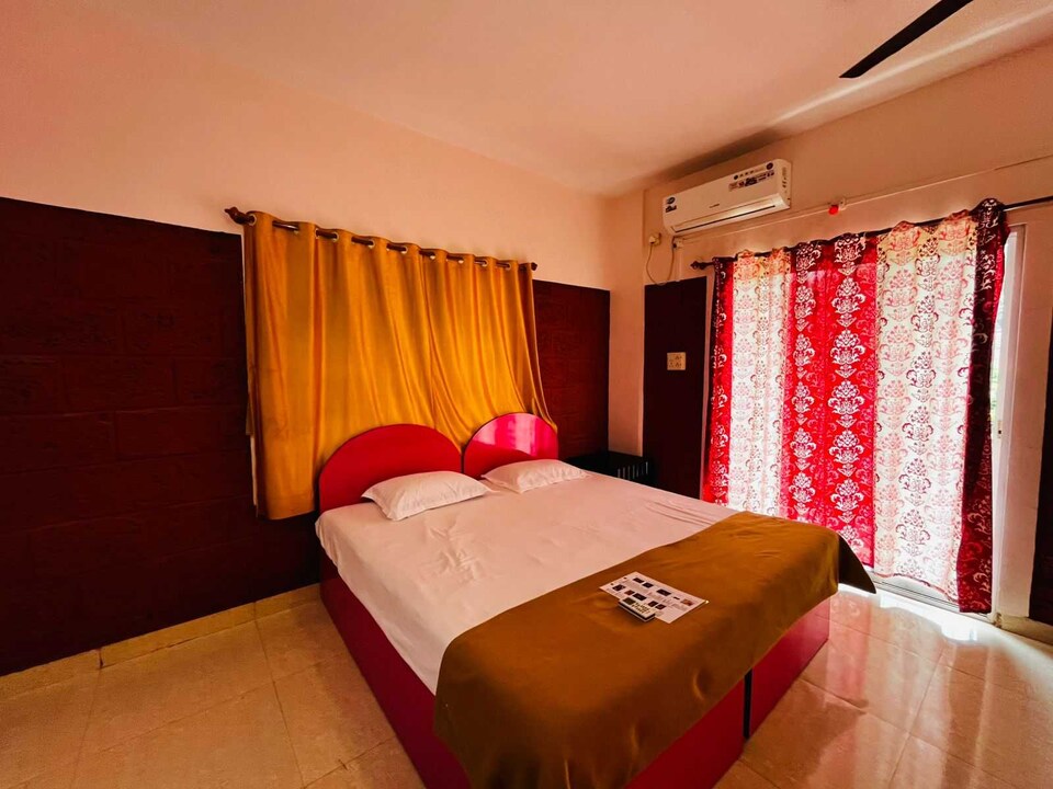 SPOT ON Hotel Raghusheela Inn, Alibag, Alibag