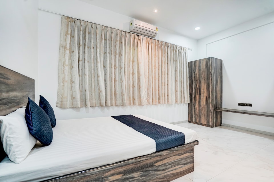 Villa Viva by DANCENTER Ι 5bhk Ι Pvt Pool Ι Outdoor Barbecue Ι Lounge, Lonavala, Lonavala