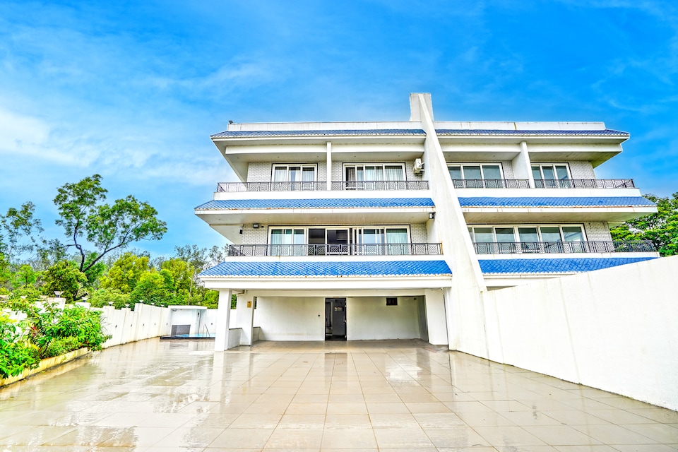 Villa Viva by DANCENTER Ι 5bhk Ι Pvt Pool Ι Outdoor Barbecue Ι Lounge, Lonavala, Lonavala