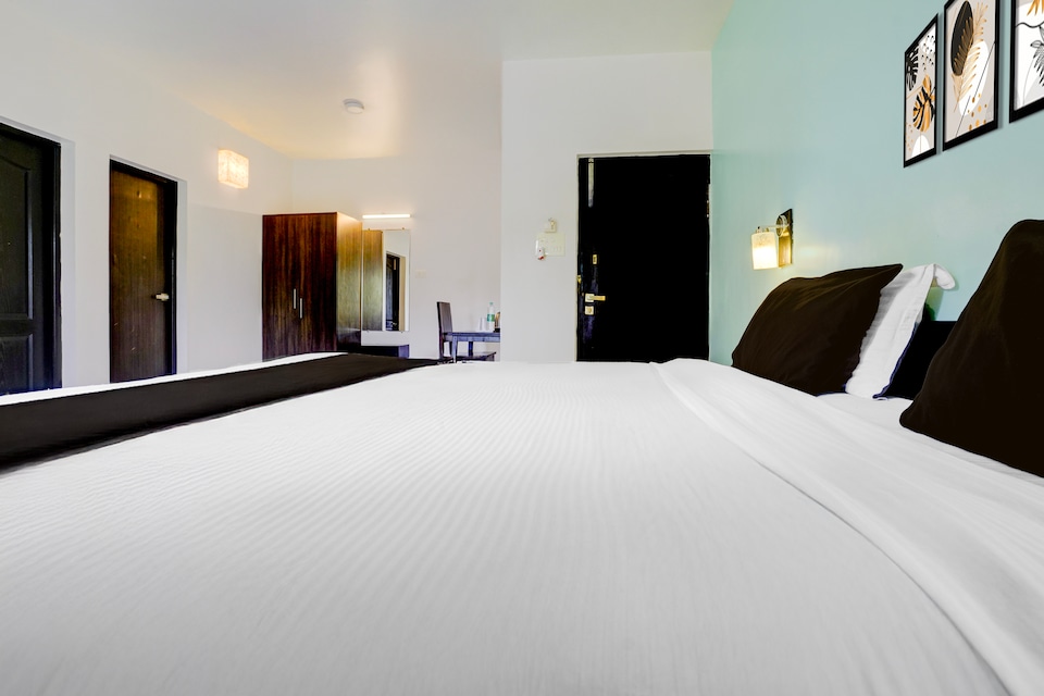 Hotel O The X and Z Hotel, Calangute Goa, Goa