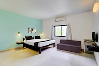 Hotel O The X and Z Hotel